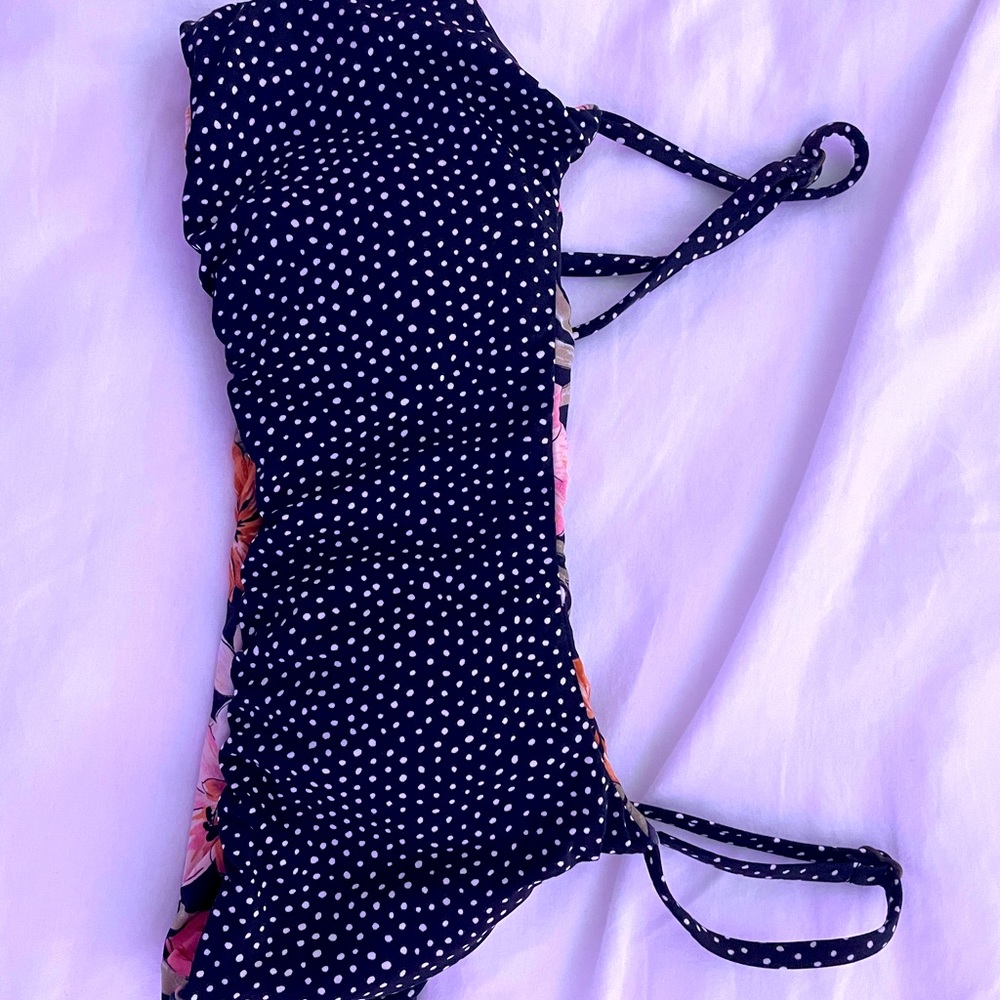 Billabong bathing suit top